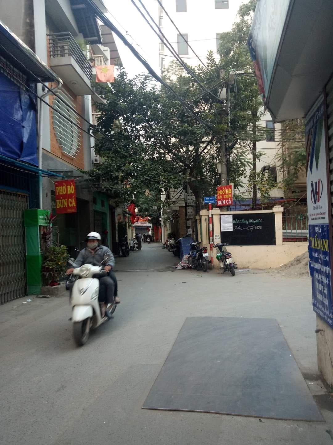 Siêu hiếm, bán nhà Lạc Long Quân Tây Hồ, 75m2, ô tô tránh, KD, giá 11.8 tỷ