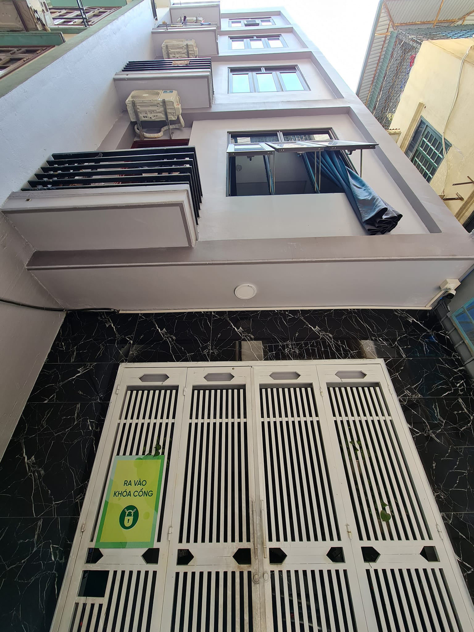 PHÂN LÔ CHIẾN THẮNG, Ô TÔ ĐỖ TRÁNH, VỈA HÈ, KINH DOANH, 8.5 TỶ.