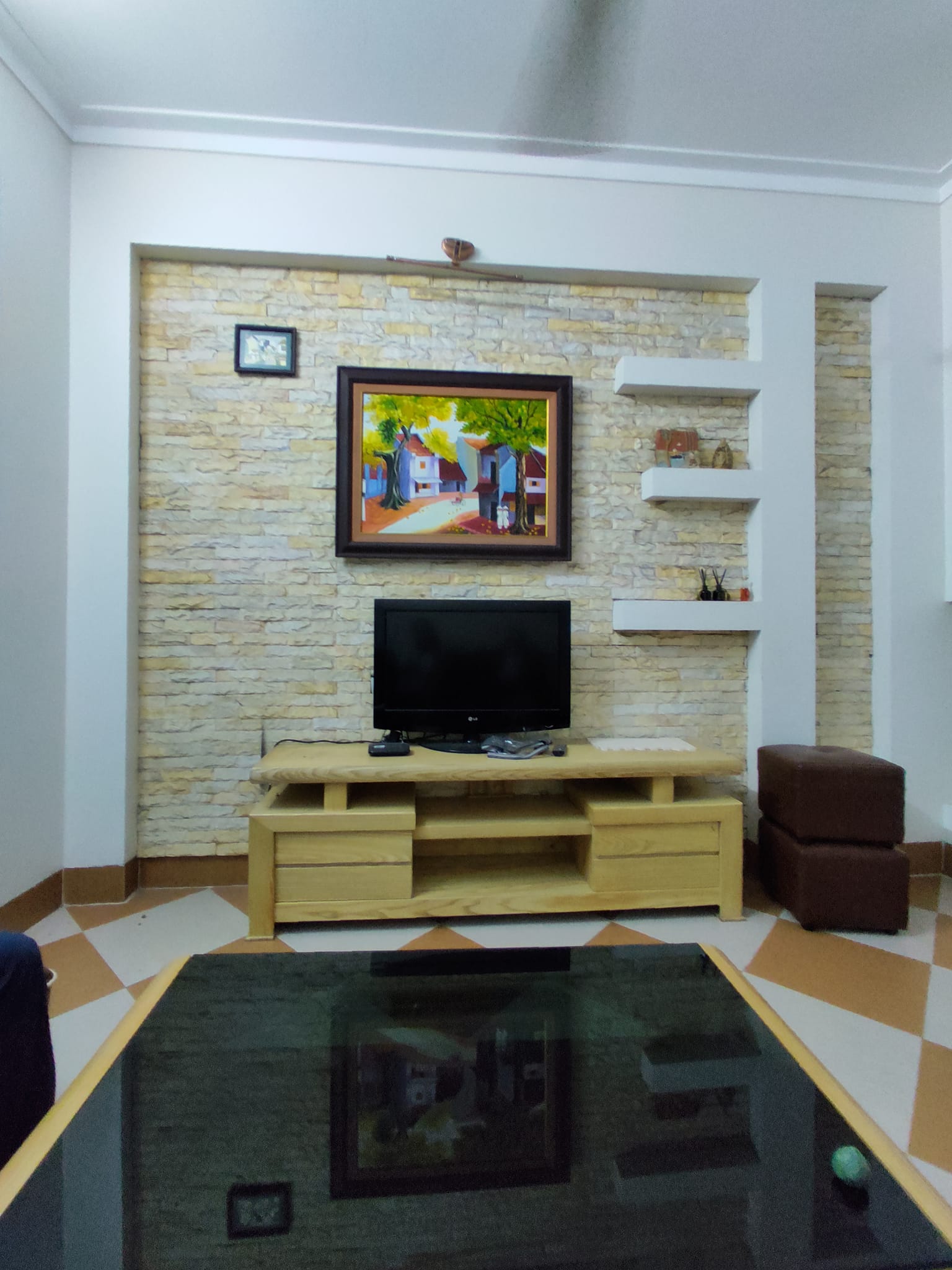 Nhà phố Hoàng Như Tiếp, 5 tầng ở ngay, 4.2 tỷ. Long Biên.