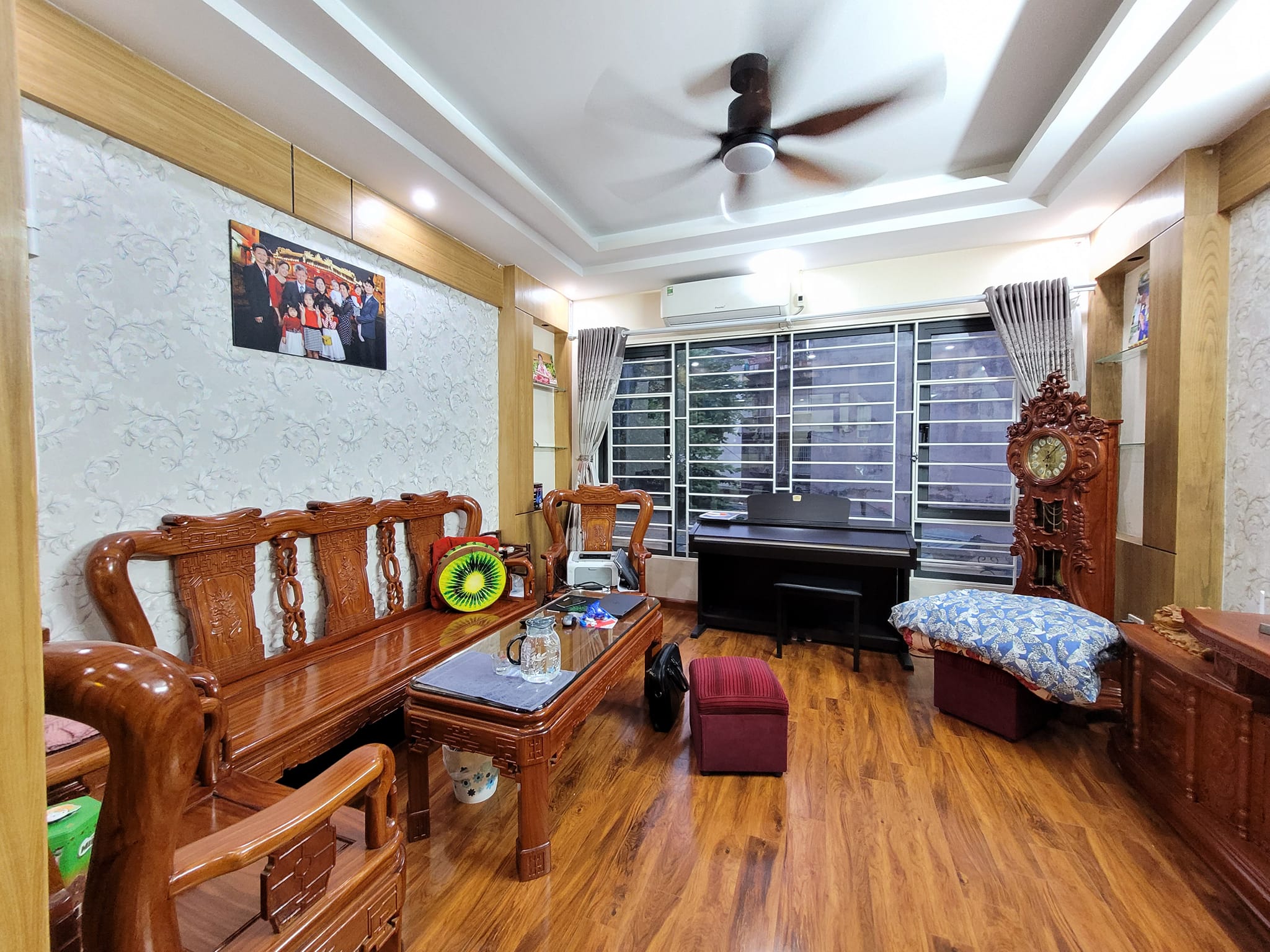 Bán nhà ở chợ Phùng Khoang 48M*5T mặt tiền 6m,Ô tô vào nhà,kinh doanh sầm uất hơn 6 tỷ