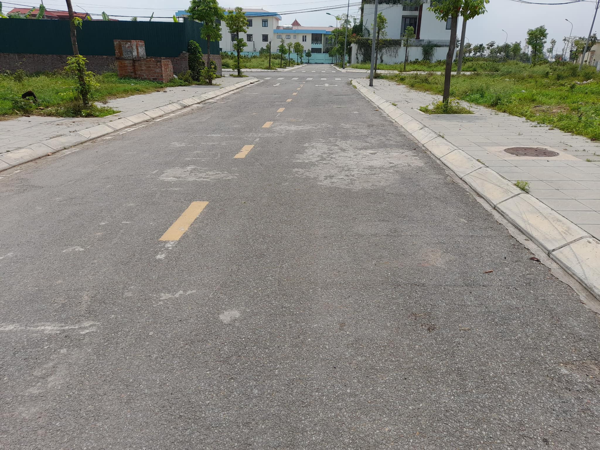 BÁN MẢNH ĐẤT VÀNG - KĐT CỔ DƯƠNG – ĐÔNG ANH - ĐỊA THẾ ĐẸP MÊ LY - XÂY KHÁCH SẠN, NHÀ HÀNG, VĂN PHÒNG,....