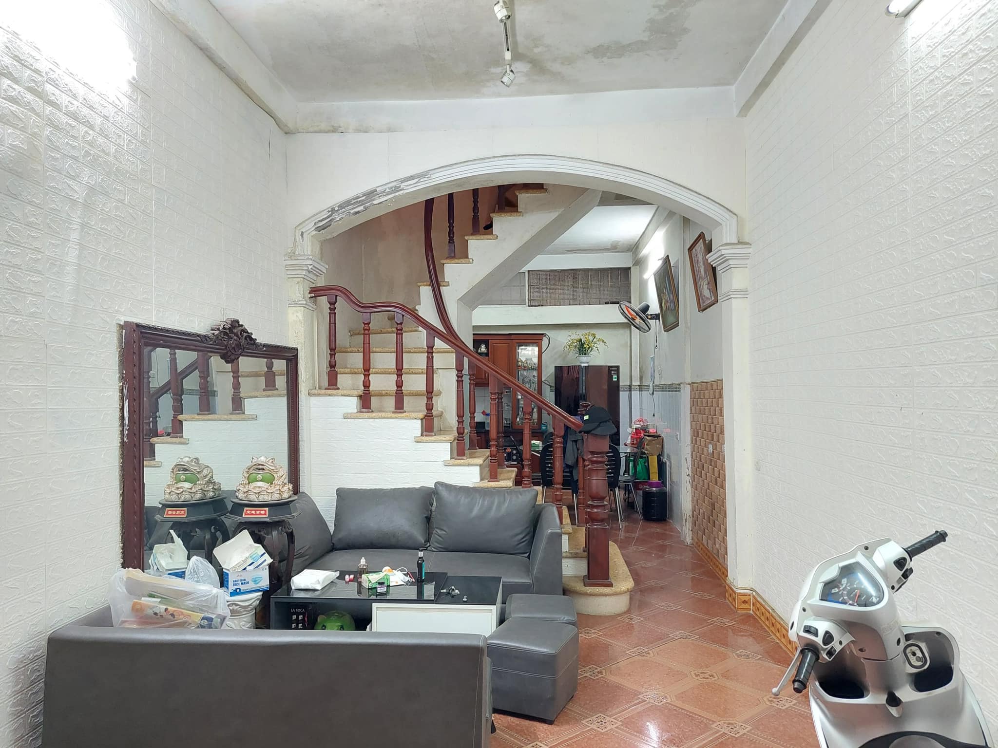 Siêu phẩm Hào Nam - Kinh Doanh - Ô tô qua nhà - Ngõ thông - Dt 45m2, giá 8,3 tỷ