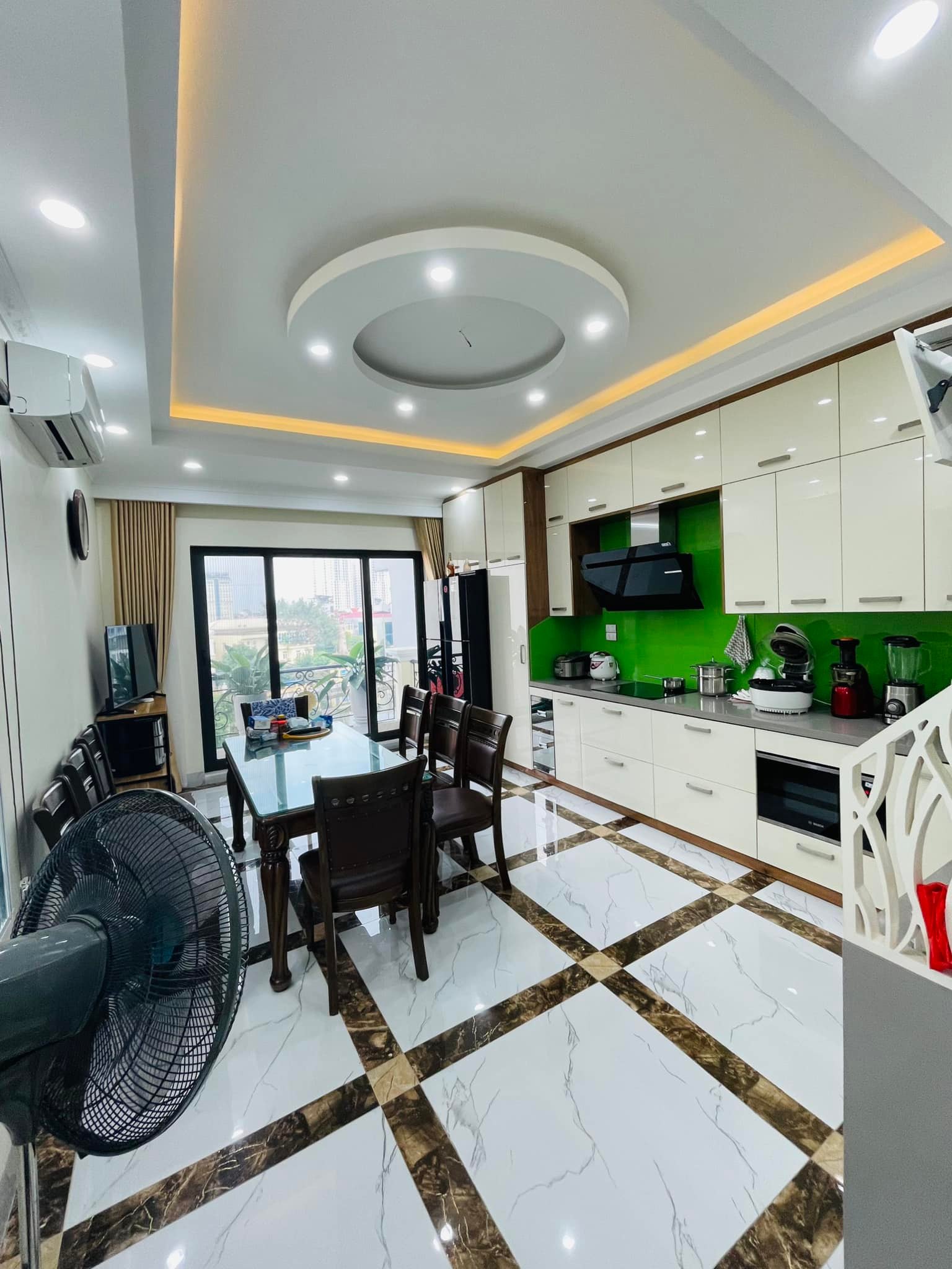 HIẾM! PHỐ VẠN BẢO - BA ĐÌNH, AN SINH ĐỈNH, GẦN PHỐ, NHÀ ĐẸP Ở LUÔN, 48m2, HƠN 5 TỶ