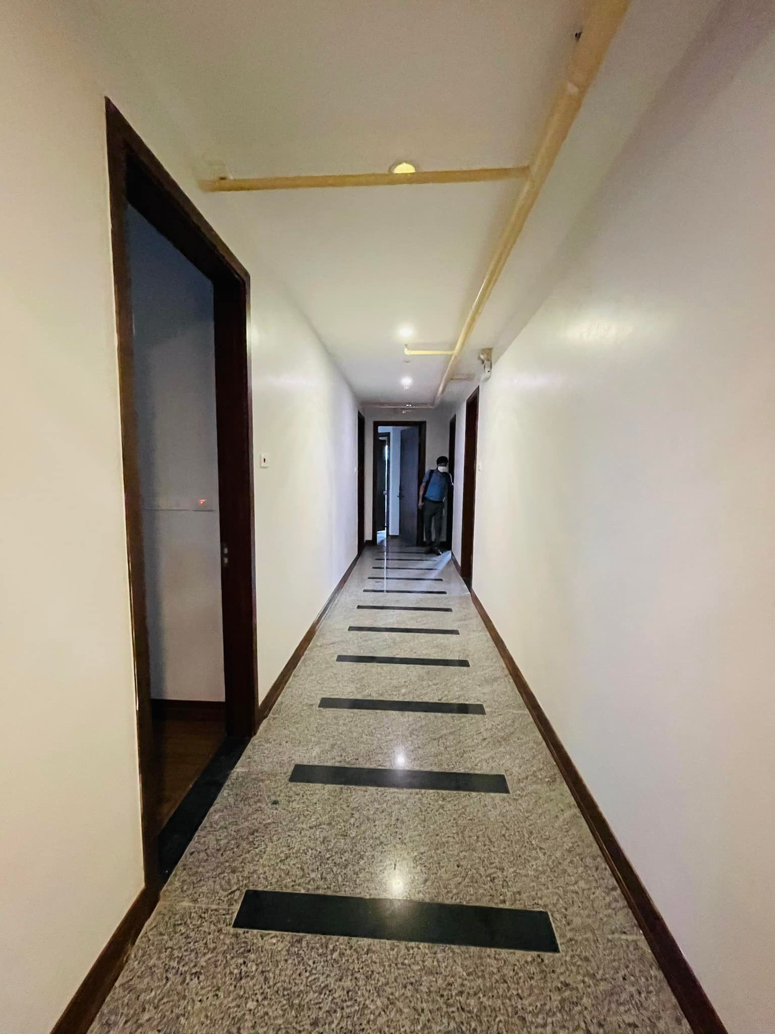 TÒA KHÁCH SẠN 4 SAO LÊ VĂN LƯƠNG, 150M2, 9 TẦNG, MẶT TIỀN 22M, GIÁ 63.5 TỶ, DOANH THU 6 TỶ/NĂM