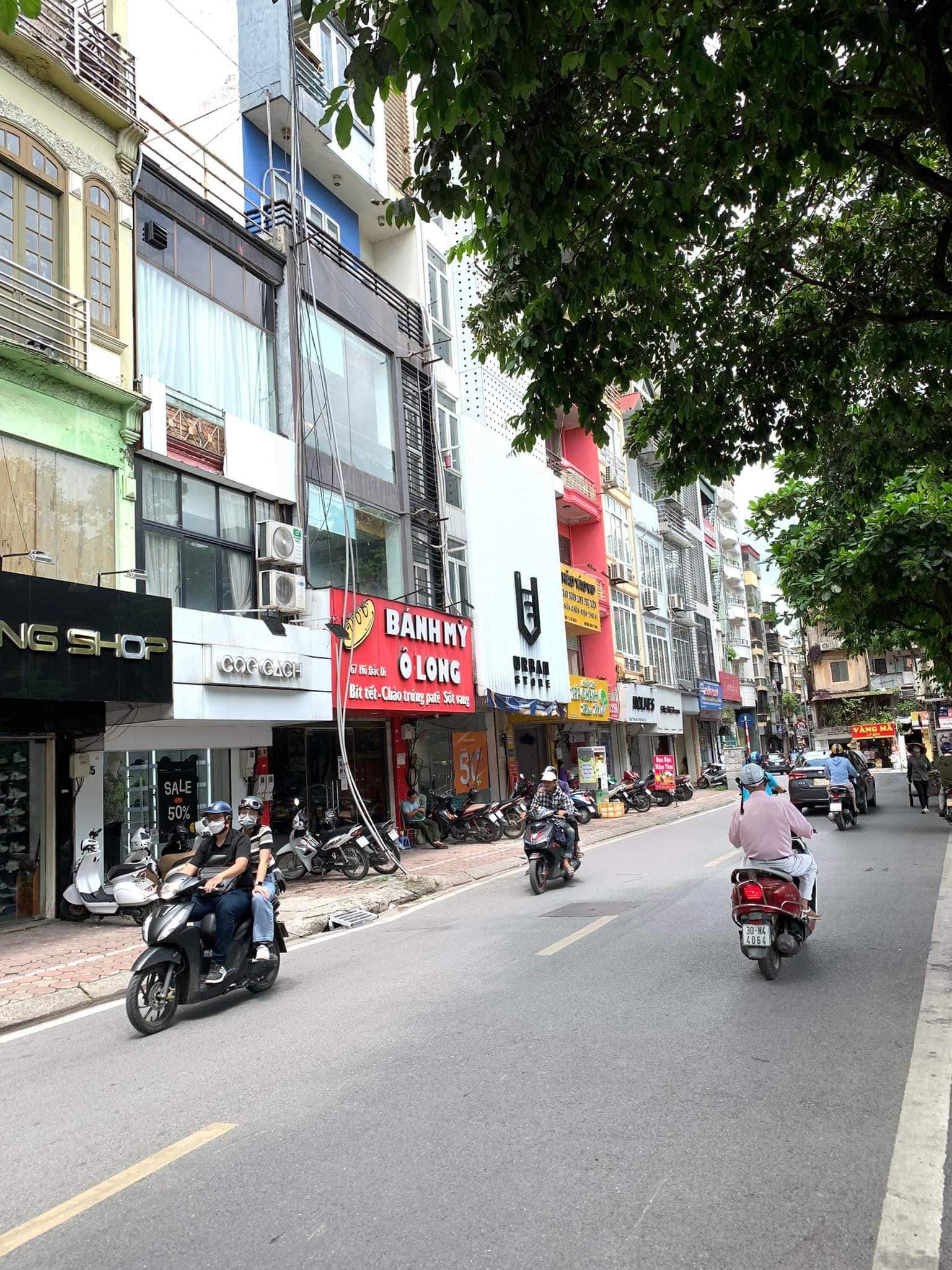 BÁN NHÀ HỒ ĐẮC DI- KINH DOANH – Ô TÔ TRÁNH- CHO THUÊ 60TR/ THÁNG.