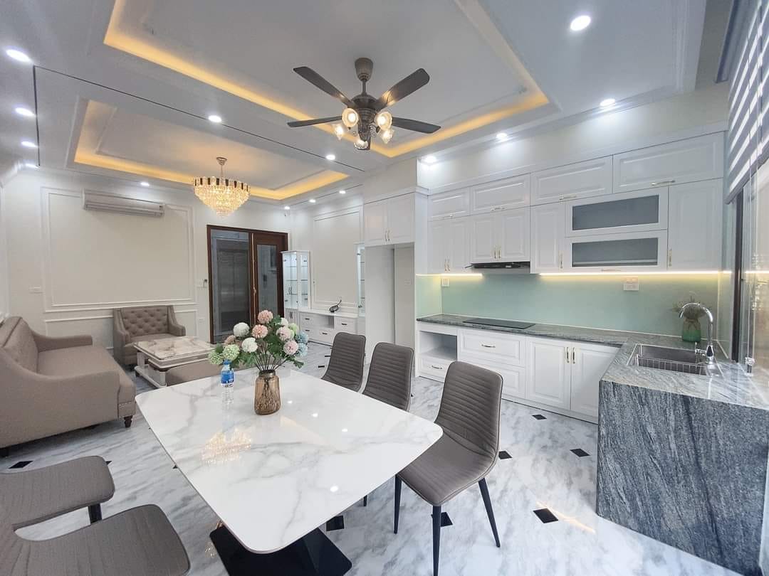 Bán nhà mặt phố Phủ Doãn, Hoàn Kiếm 86m, 8 tầng, mt 4.3m. Giá: 65 tỷ