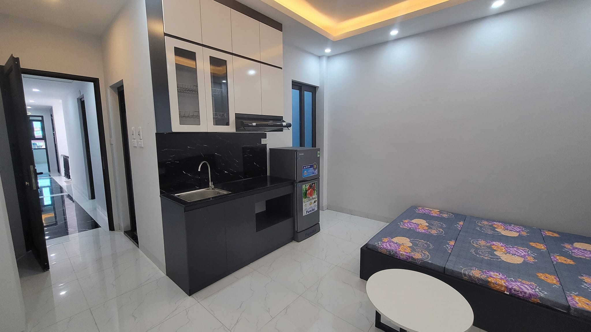 CCMN 5 tầng thang máy Cổ Nhuế 83m2, MT 4m, 13 phòng, 52tr/tháng, sát phố, 9.8 tỷ