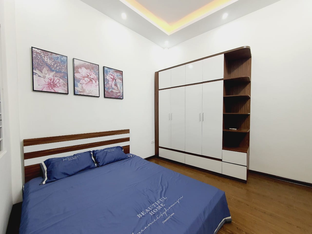 Bán nhà Phố Nguyễn Lương Bằng , Đống Đa, Trung Tâm Quận. Giá 3.1 tỷ .