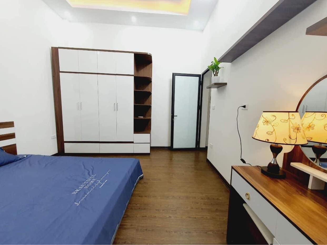 Bán nhà phố Nguyễn Lương Bằng, 33/38m2, MT 6m, giá 3,1 tỷ