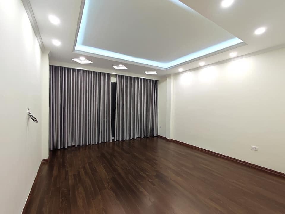 Bán nhà 9 tầng, thang máy, ô tô, Quan Hoa, Cầu Giấy, 10,3 tỷ