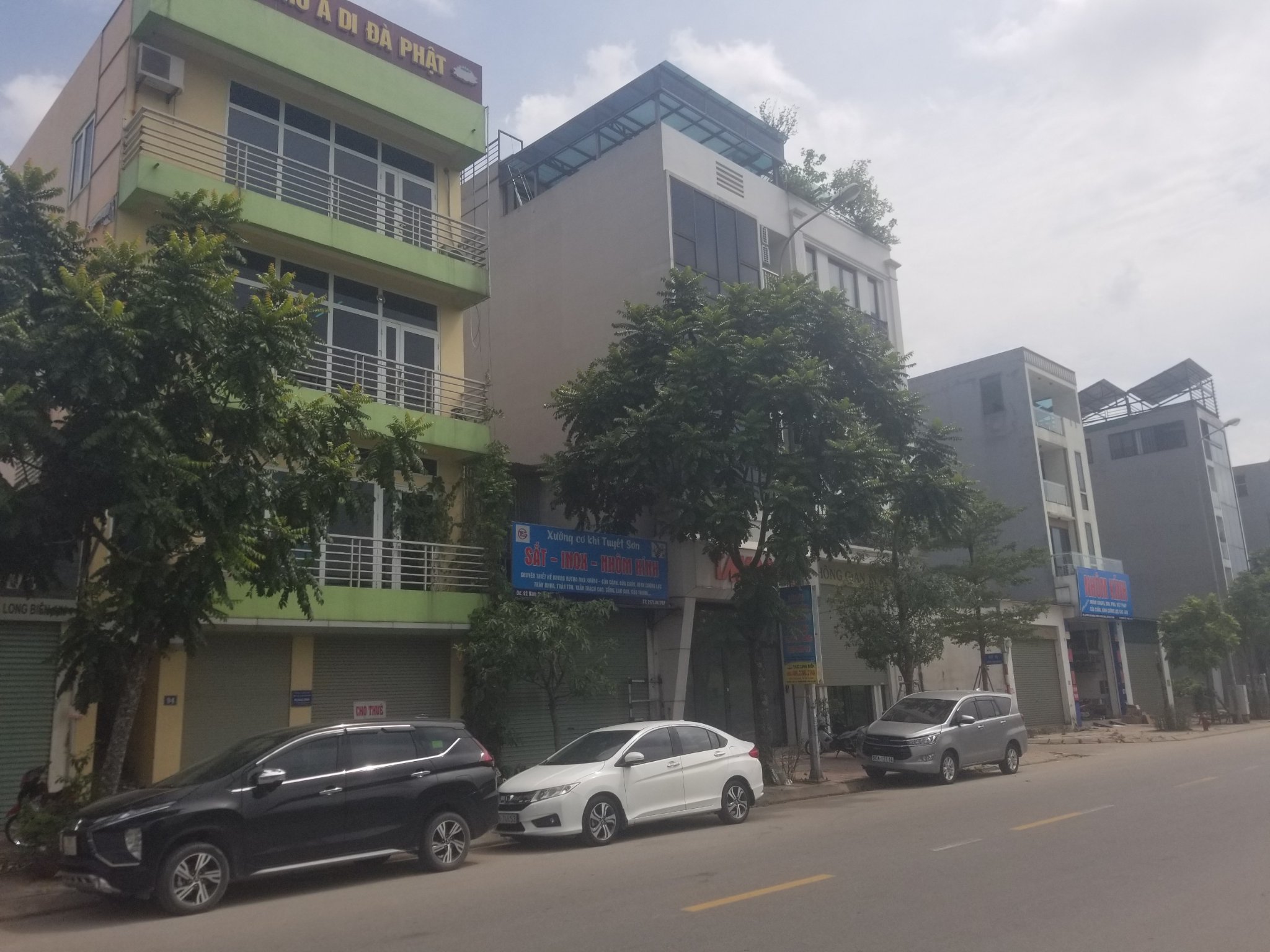 Bán nhà C4 mặt phố Nam Đuống Long Biên 92m2, MT 6m, kinh doanh đỉnh, sổ hoa hậu, 11.2 tỉ