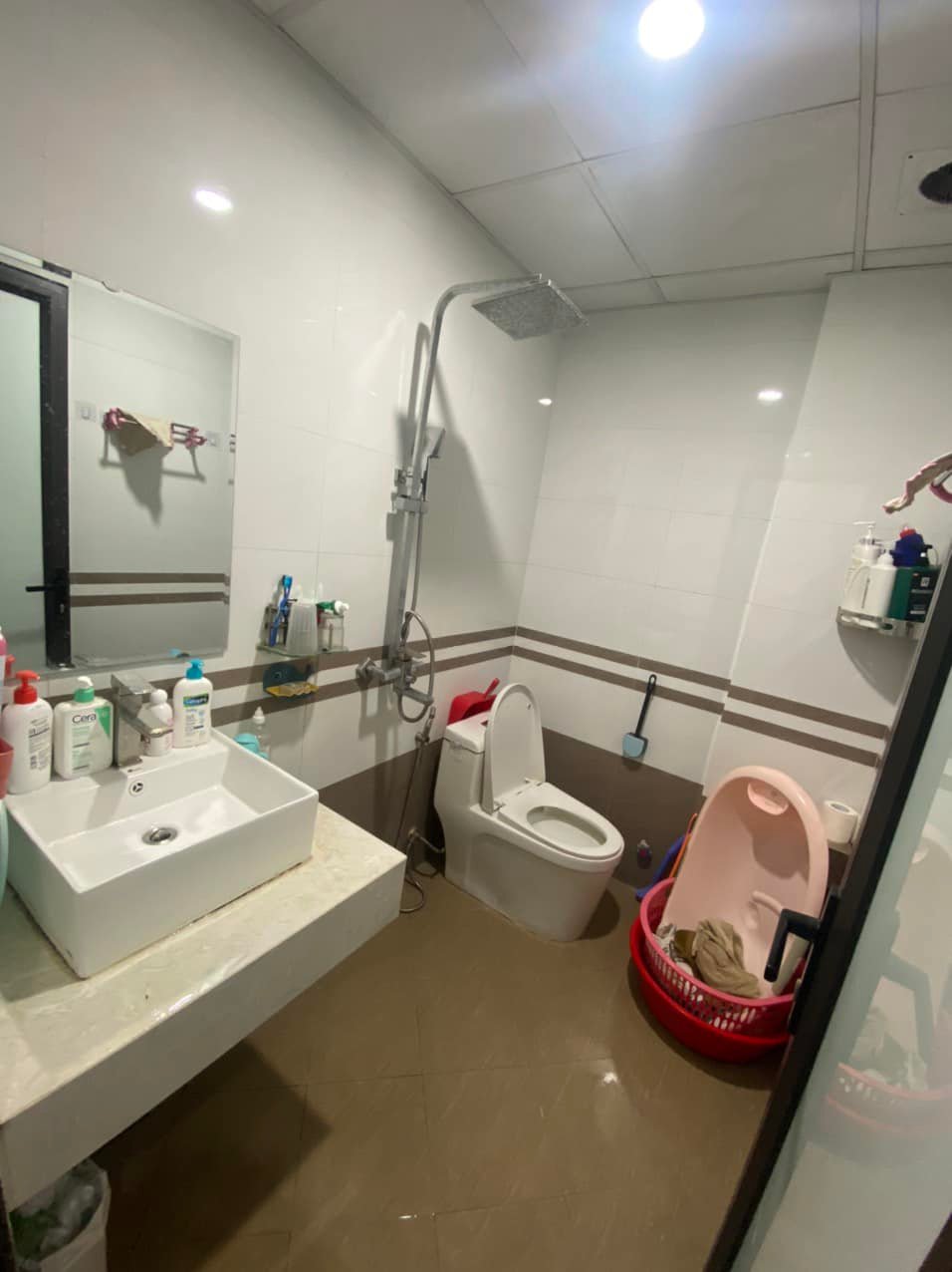 Bán nhà Phố Khương Đình , Thanh Xuân , Lô Góc. Giá 4.75 tỷ