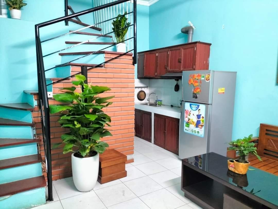 Bán nhà măt phố Hoàng Hoa Thám-Hà Đông,40m2,ô tô tránh,kinh doanh sầm uất dưới 10 tỷ