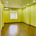  54m2 - 4
