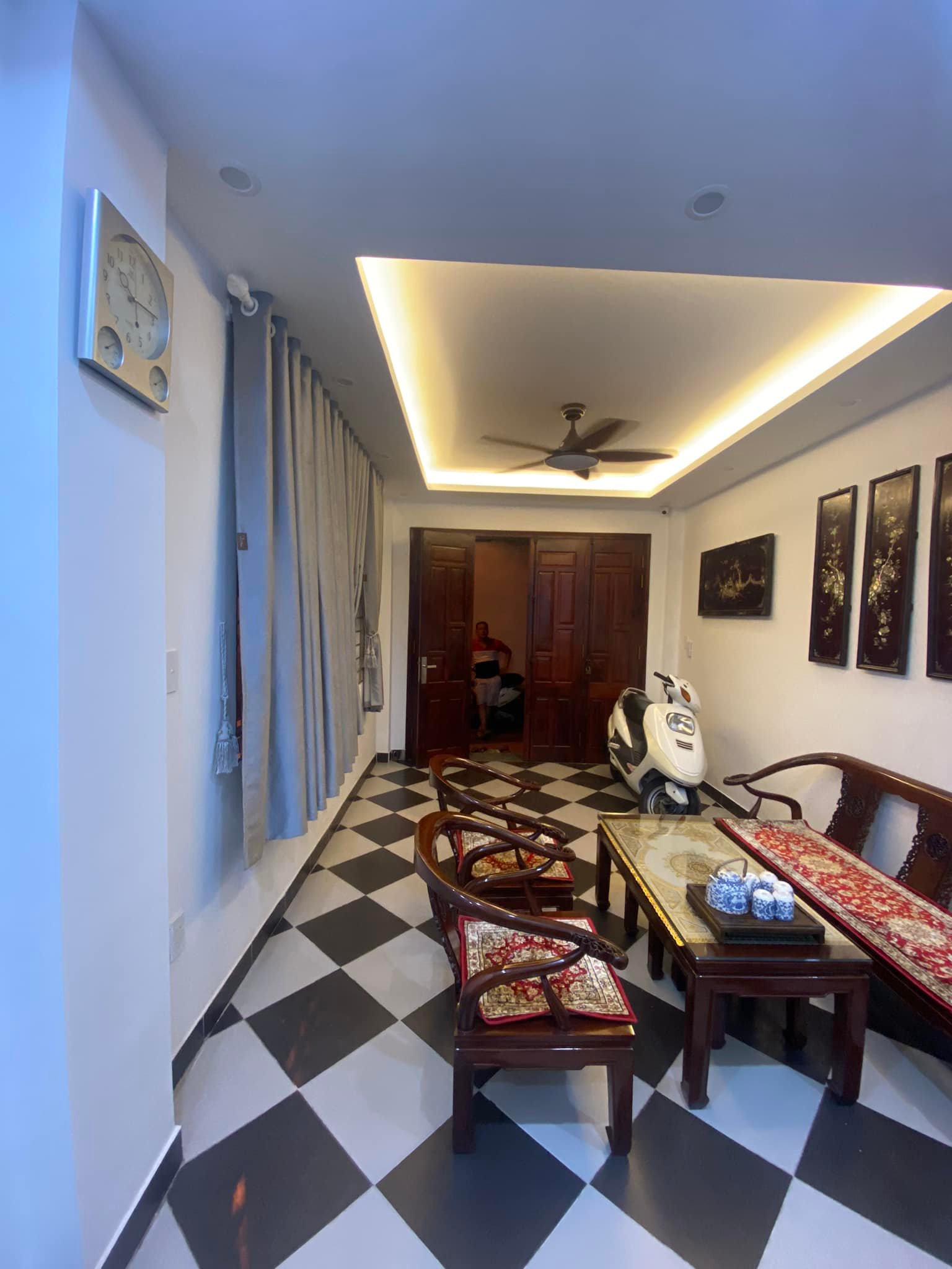 Bán nhà trung tâm phố Bạch Mai, 35m2, 4 tầng, ngõ thông , kinh doanh nhỉnh 2 tỷ TL