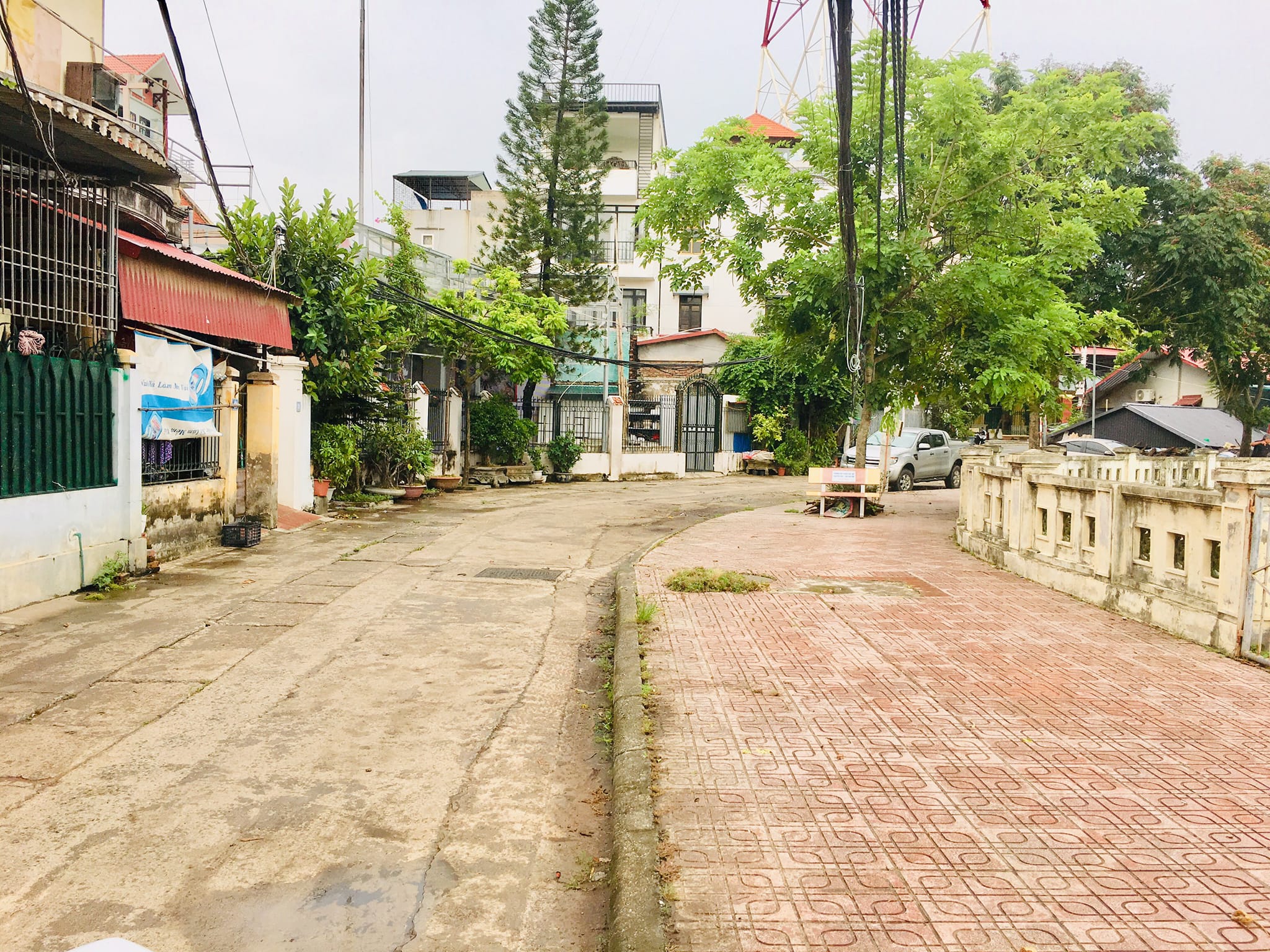 Chưa đến 5 tỷ nhà Thụy Phương 55m2x5T, mặt ngõ 2 ô tô tránh, view hồ kinh doanh, 7 ngủ