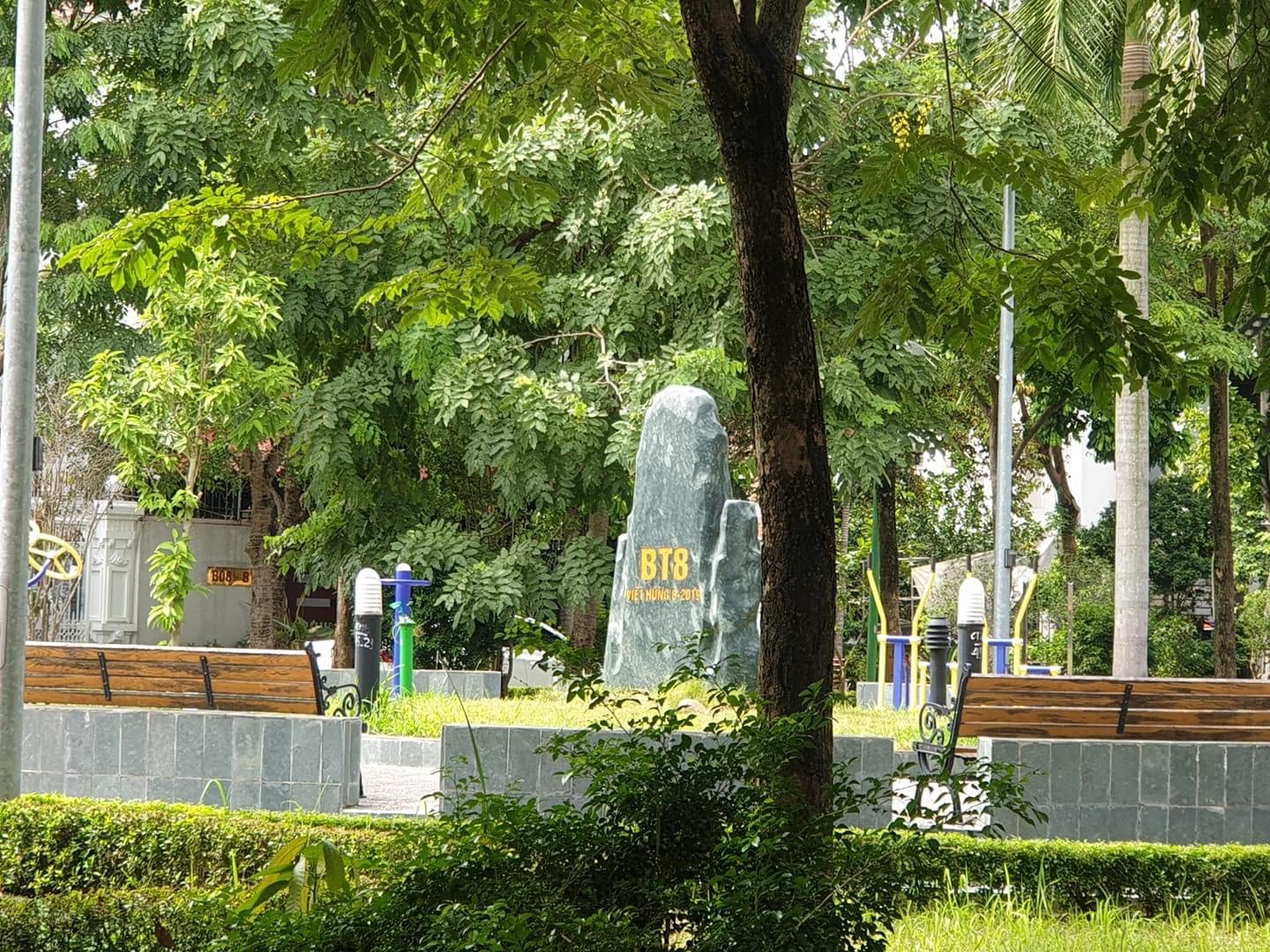 Biệt Thự BT8 Việt Hưng Long Biên, 167m2 x 3 Tầng, MT 9.8m, Kdoanh Tốt, Dòng Tiền Kết Hợp Ở, Nhỉnh 30 Tỷ