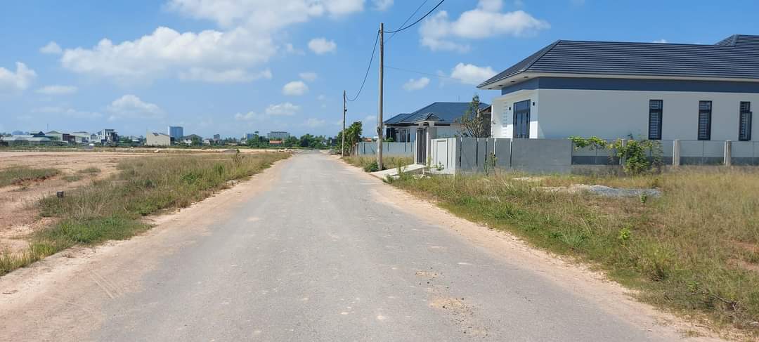 CẦN BÁN NHÀ 2 TẦNG K LÊ DUẨN, ĐÔNG HÀ - DT 8,5x25m