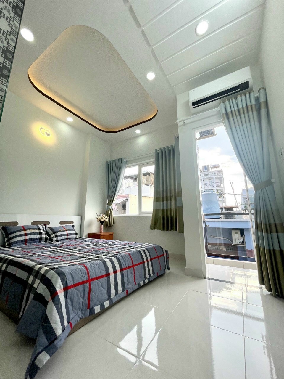 Nhà Đẹp hẻm Nguyễn Thái Sơn, 4 x 10m, 2 lầu 5.3 Tỷ, 2 lầu, Gò Vấp