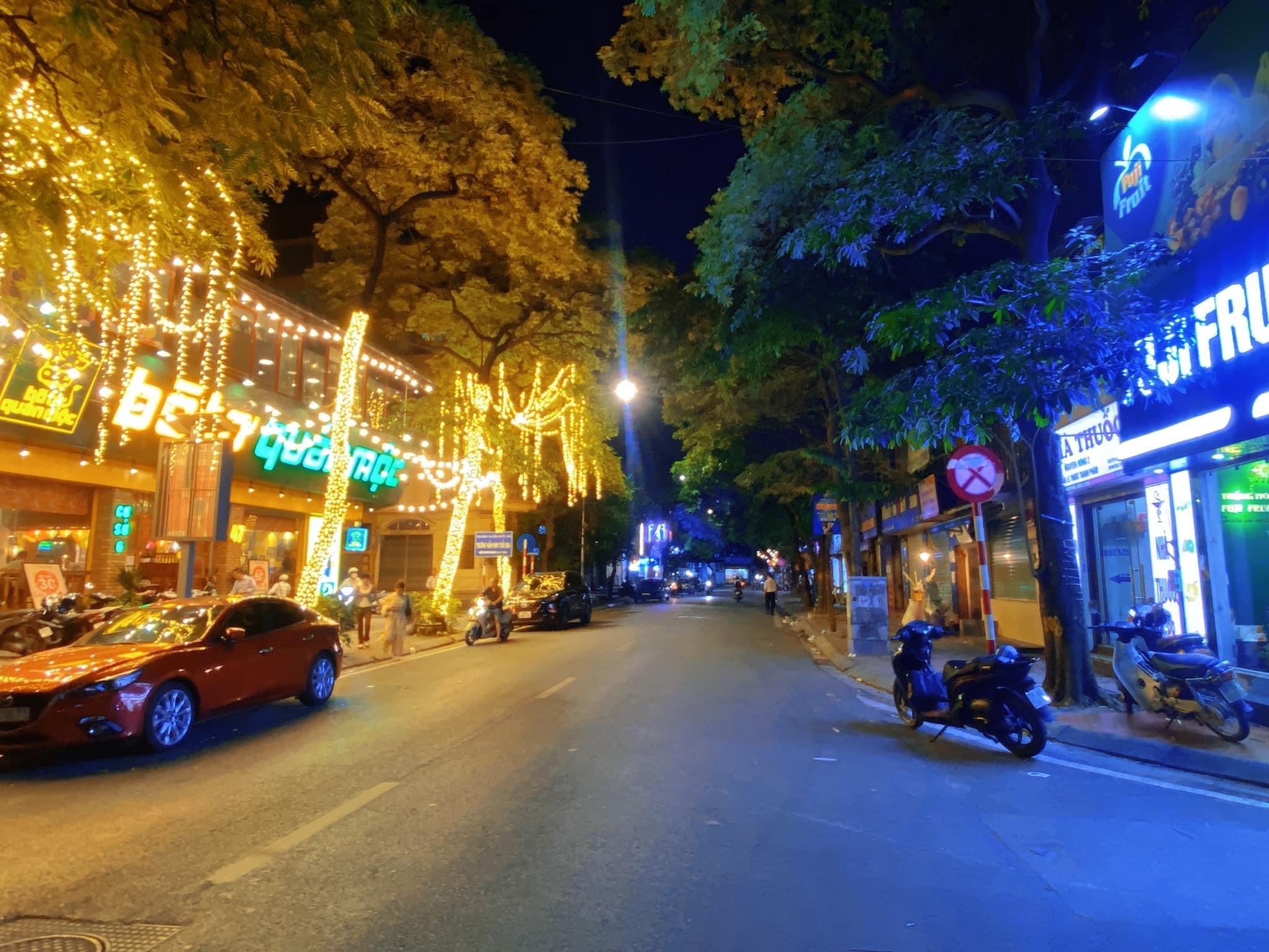 Cực Rẻ Nhà Phân Lô Mặt Ngõ Huỳnh Thúc Kháng Đông Đa. 75m2, 5T, MT 6.6m