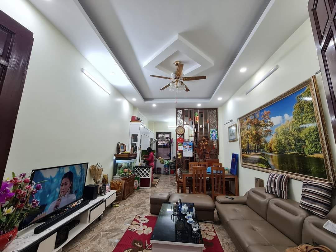 SIÊU PHẨM NHÀ TRƯƠNG ĐỊNH – HOÀNG MAI – 3 THOÁNG – GẦN TRUNG TÂM – NỞ HẬU – GIÁ CHỈ 4.7 TỶ