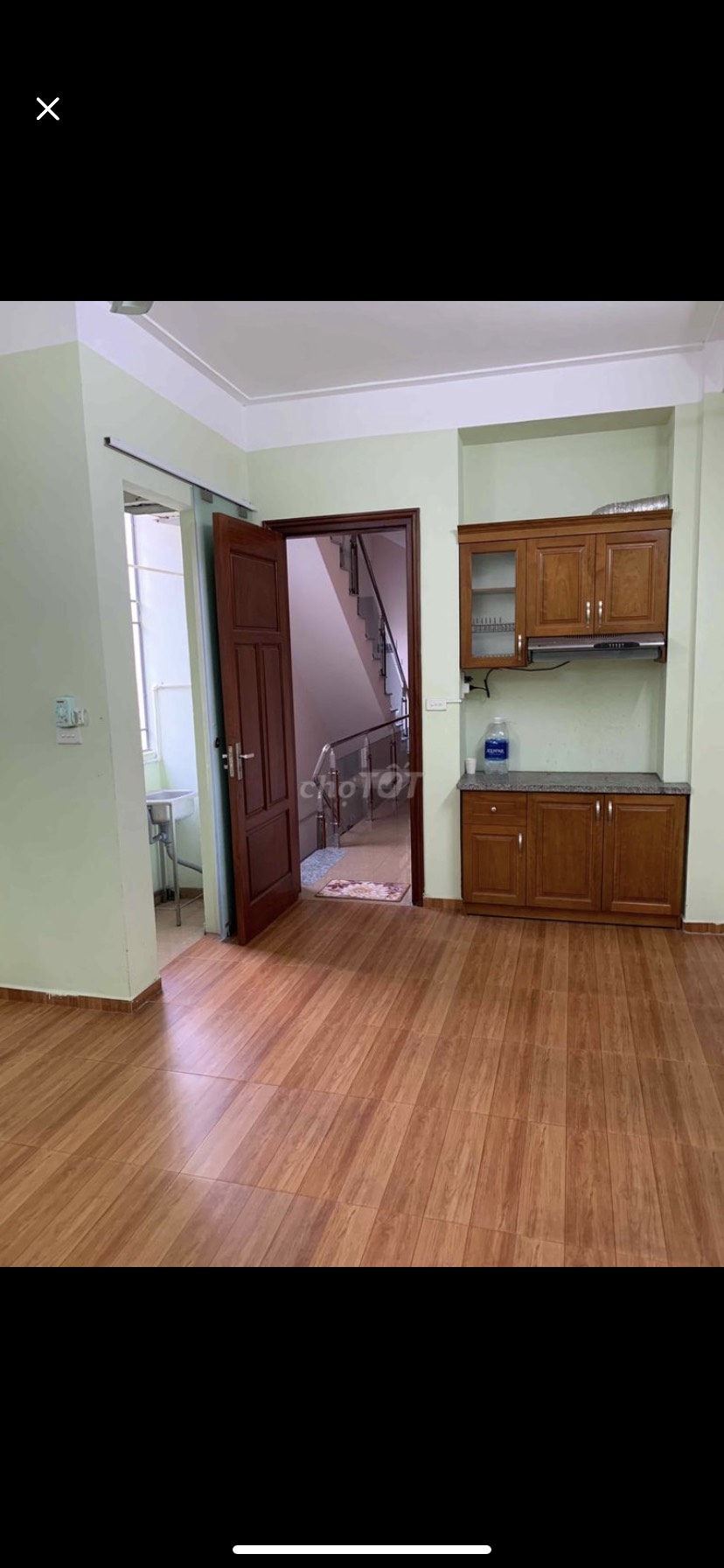 Cho thuê tầng 1 nhà TT Tô Hiệu 60m2 2PN 1PK sân để xe có chỗ để ô tô giá 8.5 triệu