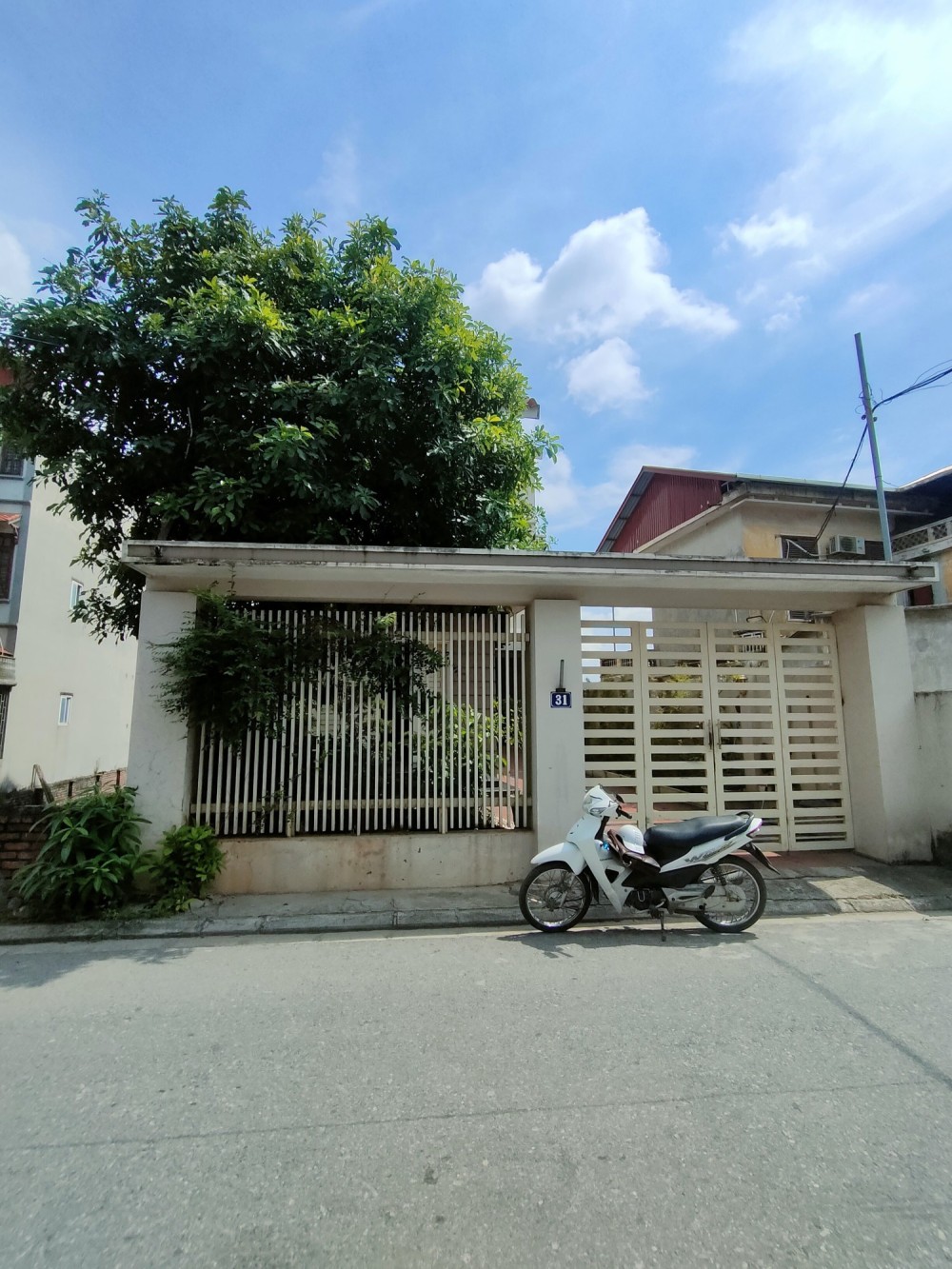 Siêu Biệt Thự 271m 3 tầng Bát Khối sân vườn rộng, tiểu cảnh Đẳng Cấp 30 tỷ