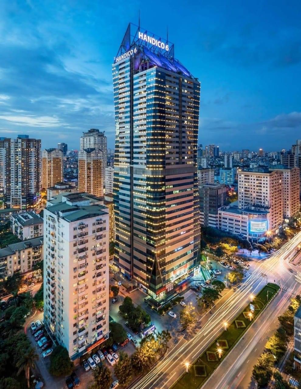 Bán Căn Hộ Thô Nguyên Bản Chung Cư Diamon Flower 48 Lê Văn Lương. Lô Góc 170m2, sđcc