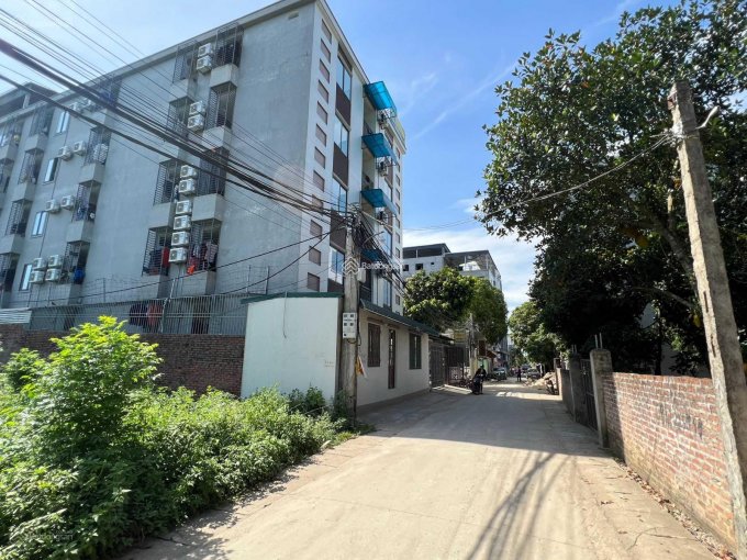 Cần tiền nhà em bán gấp lô đất trục chính Tân Xã 300m ra CNC, ĐH FPT, đường 2 ô tô tránh nhau