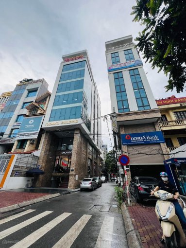 Chỉ 22.5 tỷ sở hữu nhà mặt phố Trung Kính - 2 mặt tiền, vỉa hè 10m, KD sầm uất