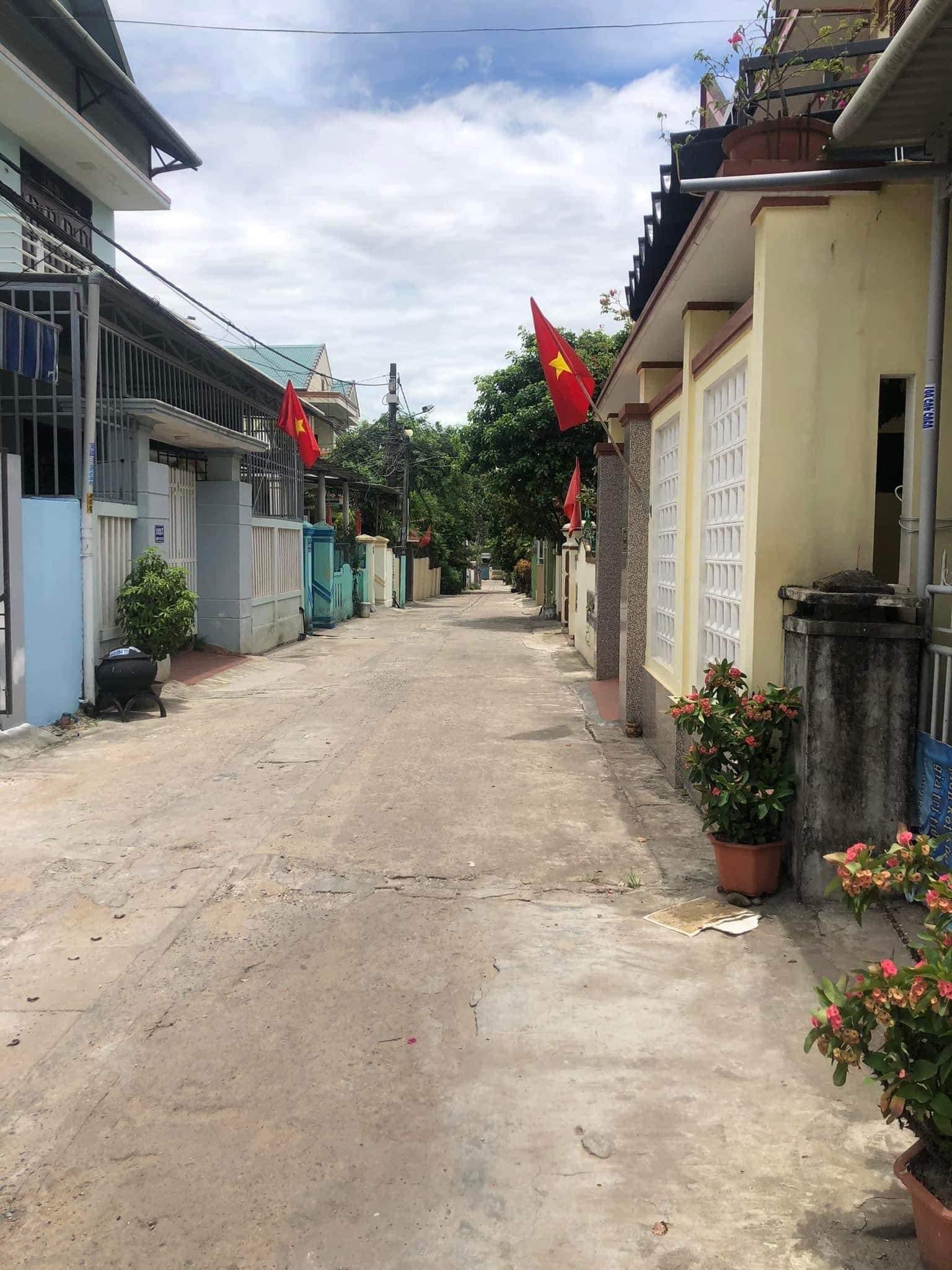 BÁN NHÀ KIỆT TÔN THẤT THUYẾT ĐƯỜNG BÊ TÔNG Ô TÔ LƯỚT THÔNG 2 ĐẦU