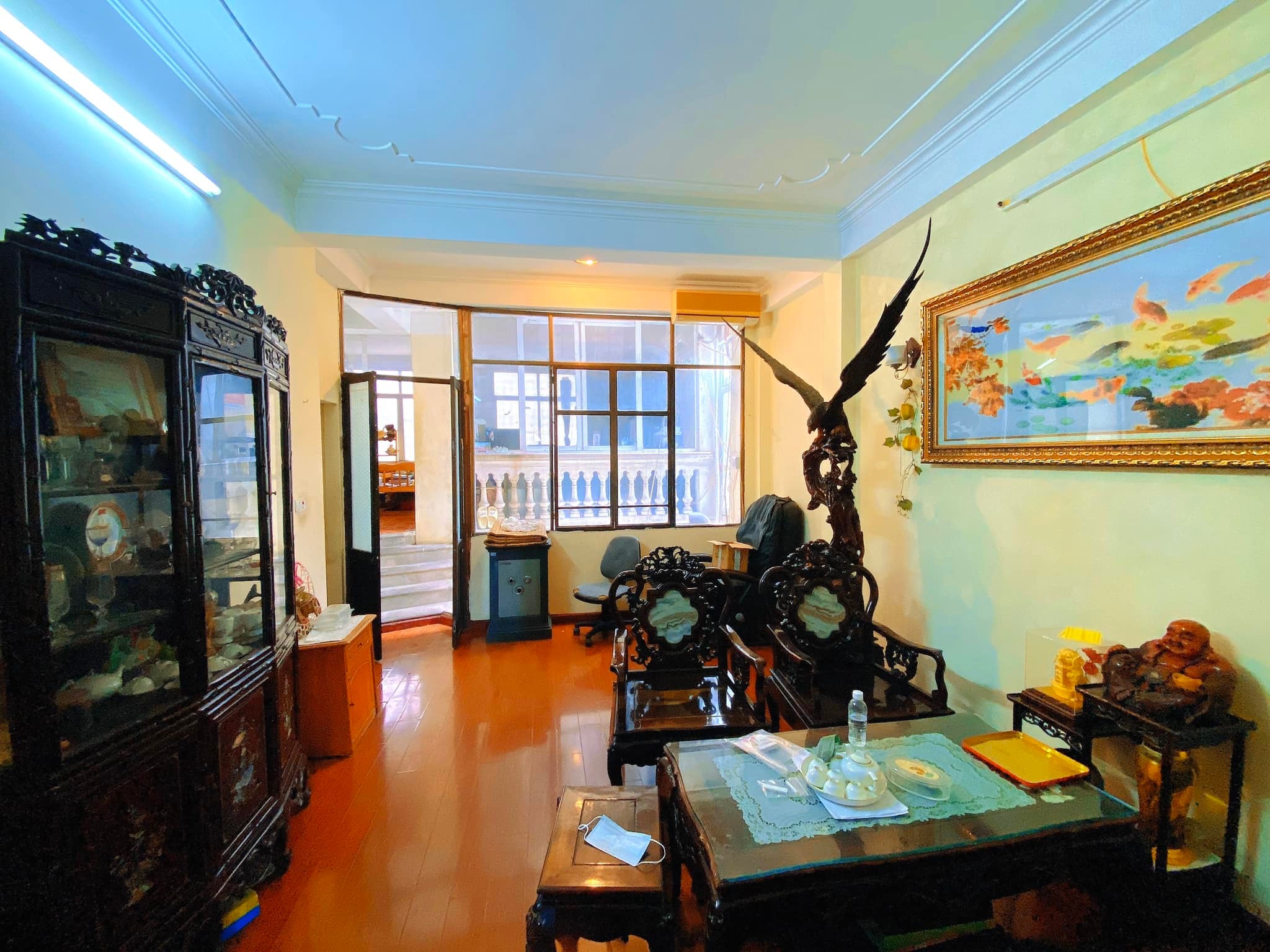 Bán nhà quận Đống Đa, nhà 5 tầng có thang máy ở luôn đón Tết. DT 112m2, MT 6.8m