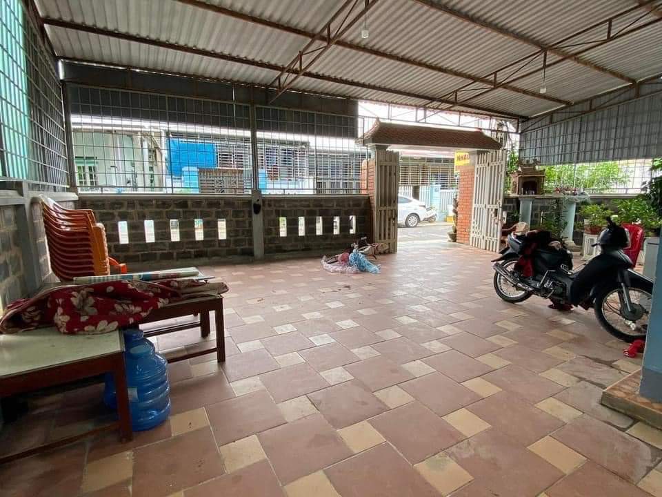 NHÀ MT ĐƯỜNG NHỰA TRẦN CAO VÂN THÔNG ĐƯỜNG ÂU CƠ