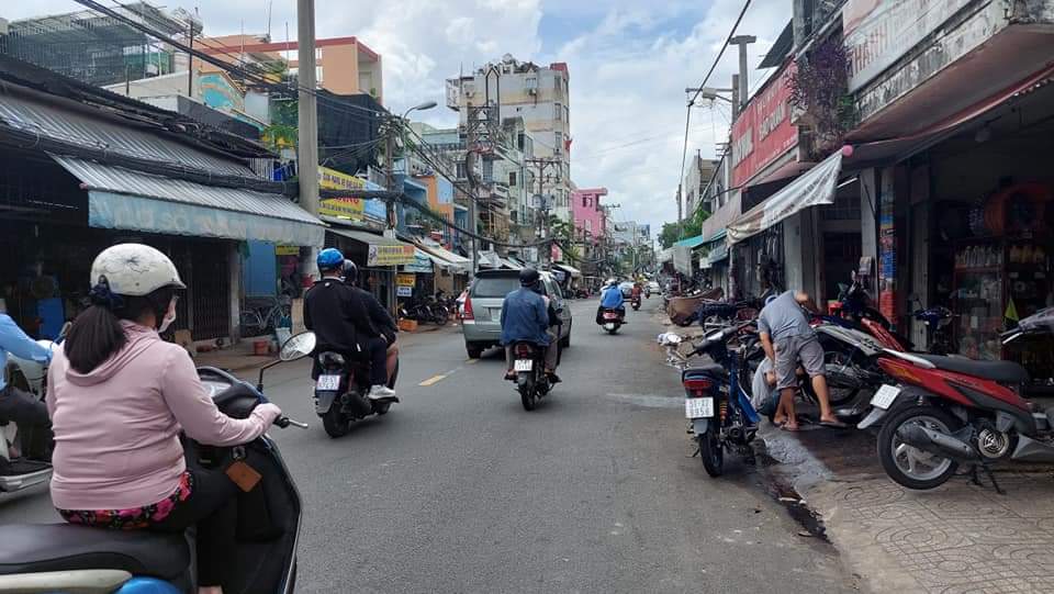 Bán nhà Mặt tiền Bình Thạnh ,4 tầng 2 mặt tiền tiện kinh doanh