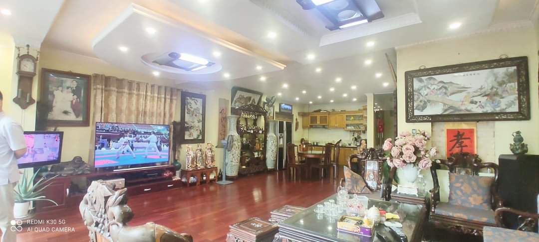 Bán gấp nhà Mặt Phố Võ Thị Sáu - Hai Bà Trưng - PHỐ VIP - TÒA NHÀ KINH DOANH ĐỈNH. + Tòa nhà 115m2