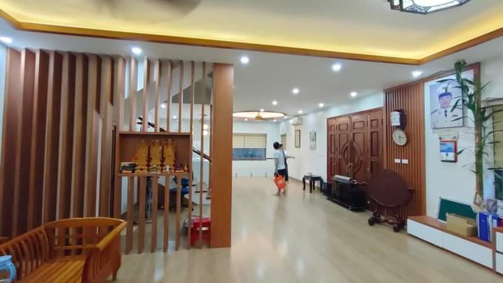 Chính chủ bán biệt thự Dương Nội Hà Đông, full nội thất sang trọng, cạnh hồ điều hòa 170m2- 5T