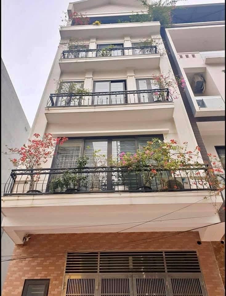 Nhỉnh 6 Ty Có Nhà Tây Sơn, ĐĐ- Lô Góc 2 Mặt Ngõ, Ngõ Thông Tứ Tung, Kinh Doanh,45m2- mt 6m