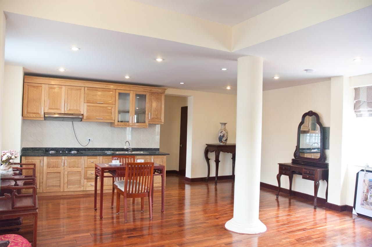 Nhà mặt phố Lê Văn Hưu, 175m2 x 9 tầng, 4.8 tỷ/năm, 12 căn hộ, giá 93 tỷ