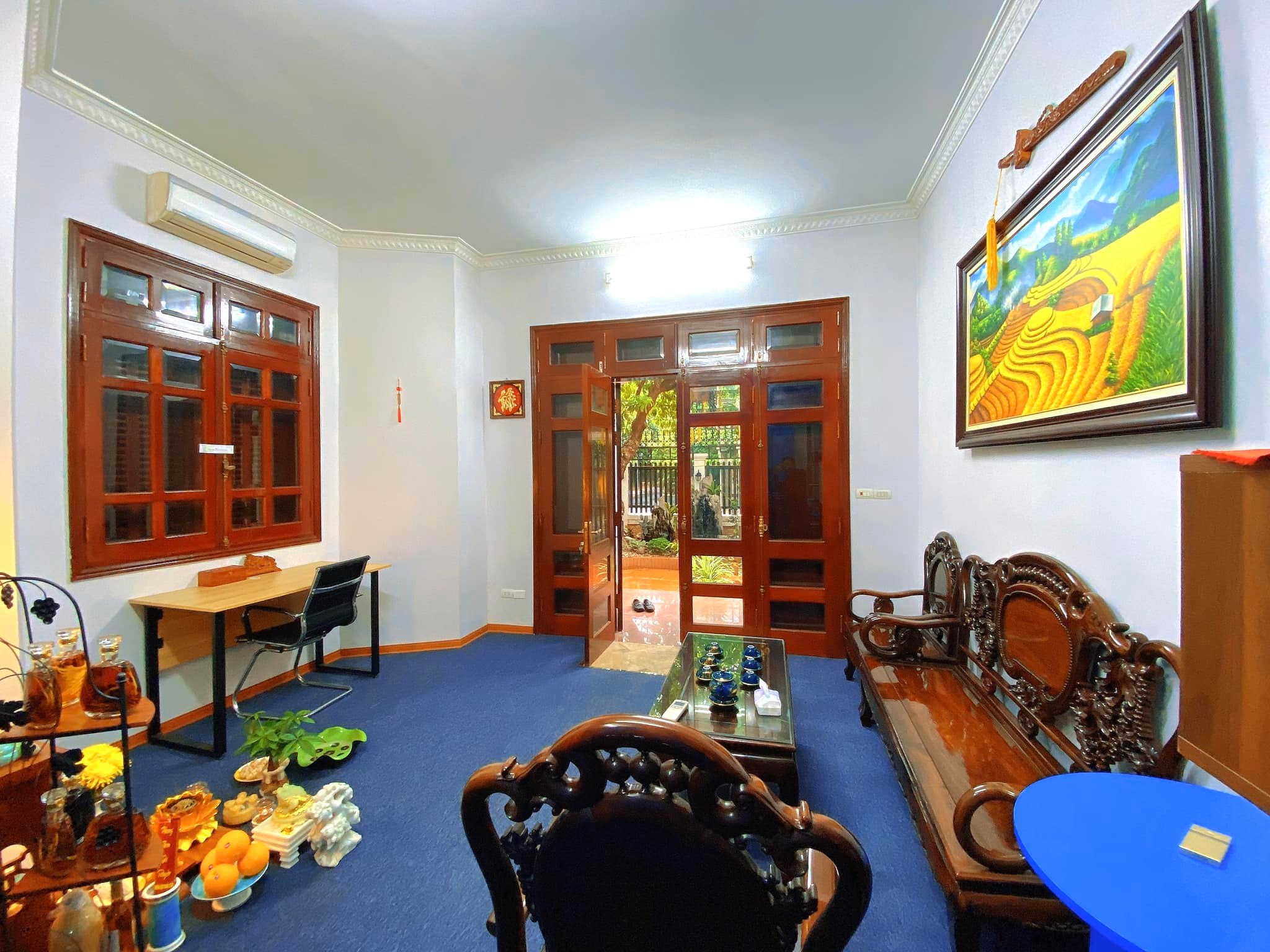 Biệt thự KĐT Mỹ Đình 2 200m2x5T, MT 10m, vỉa hè ô tô tránh, văn phòng 3 thoáng, 42.5 tỷ