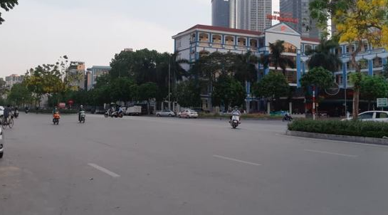  153m2