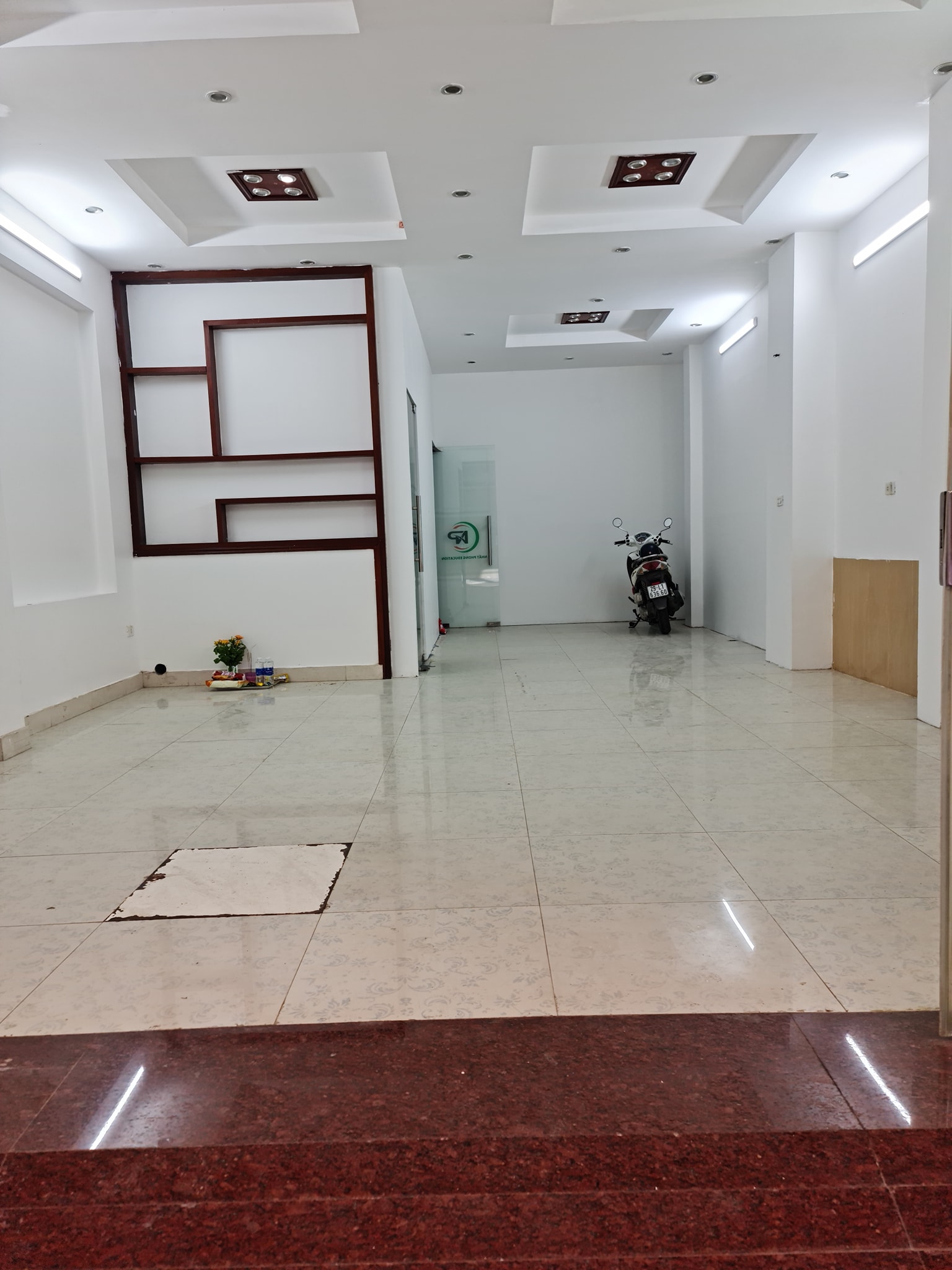 Cần bán nhà phân lô tại Trung Hòa, Cầu Giấy, 60m2, Gần phố, ô tô tránh, VỈA HÈ, ĐẦY ĐỦ TIỆN ÍCH, Ở+VP, KD cực