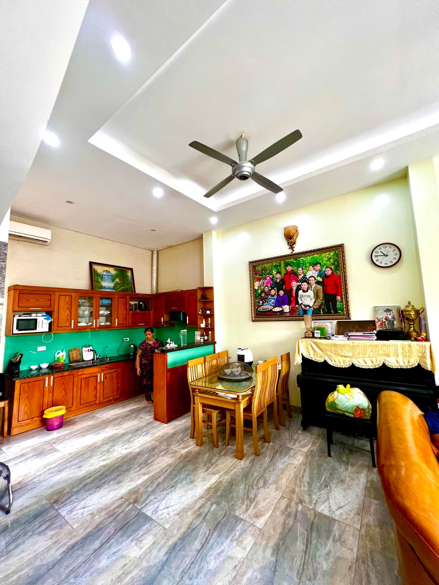 Bán nhà Liền kề KĐT Sinh thái Foresa, Nam Từ Liêm, Dt 90m2, 3 tầng, giá 12.45 tỷ.