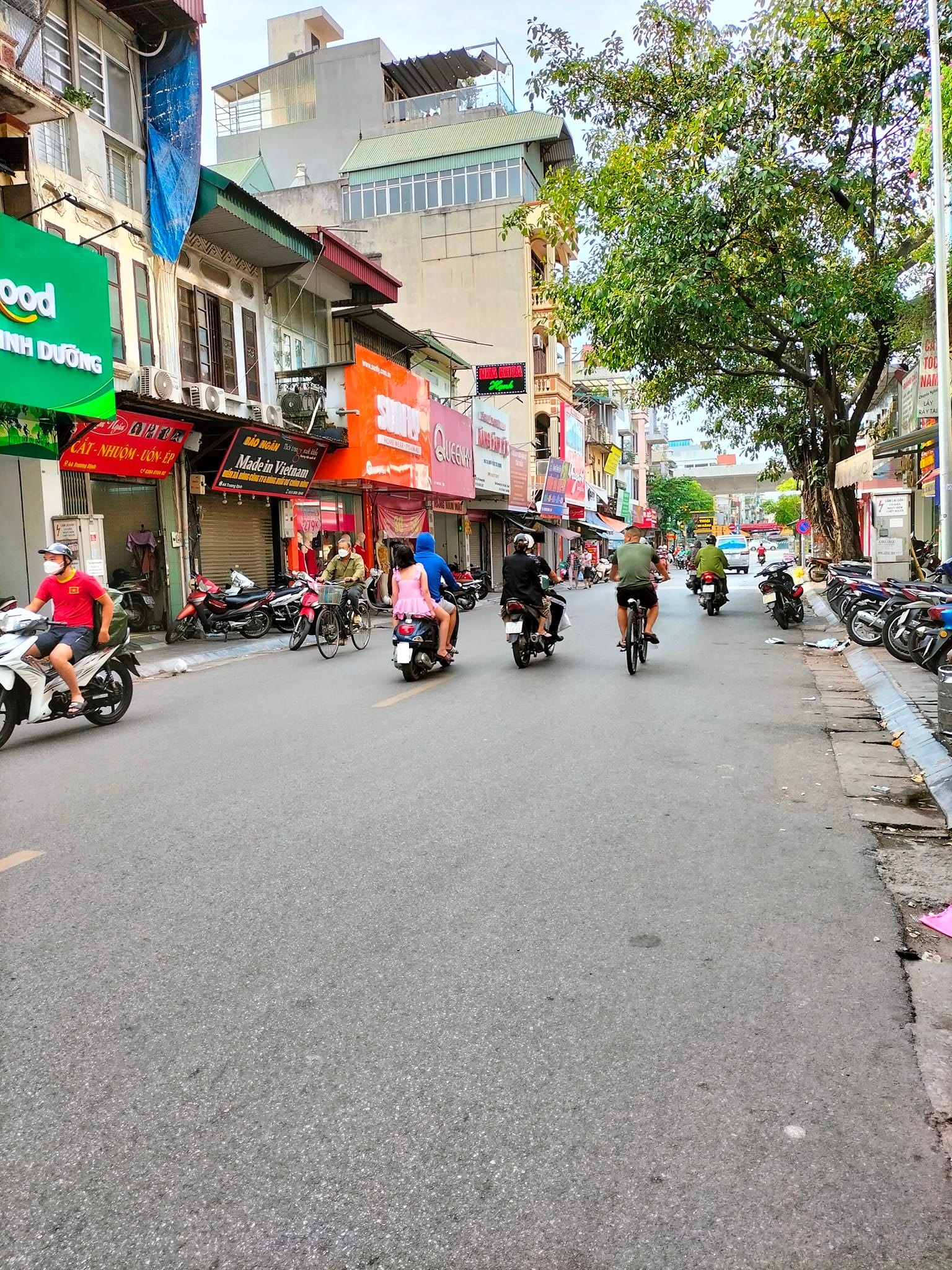 Nhà mặt phố Trương Định, gần Chợ Mơ, lô góc 60m2, MT 4.5m, nở hậu, 18 tỷ