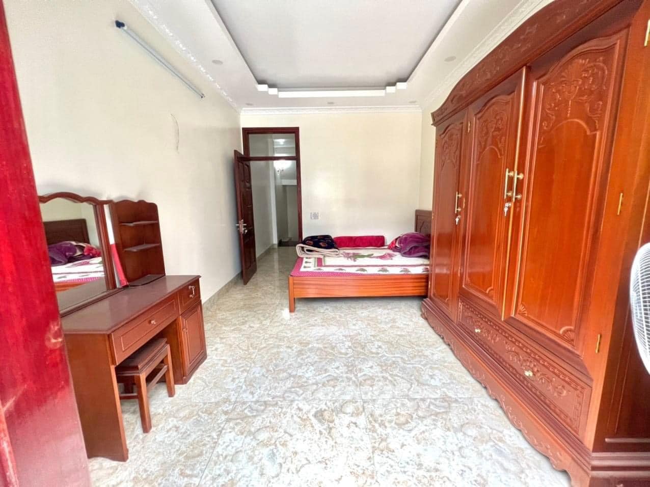 Bán Nhà Mặt Phố Hoa Bằng 48m2 x 5 Tầng Kinh Doanh Lớn