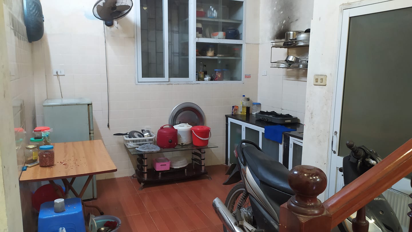 Bán nhà siêu đẹp Vũ Ngọc Phan, Đống Đa 37m, 5 tầng, mặt tiền 3.5m, nhỉnh 4 tỷ.