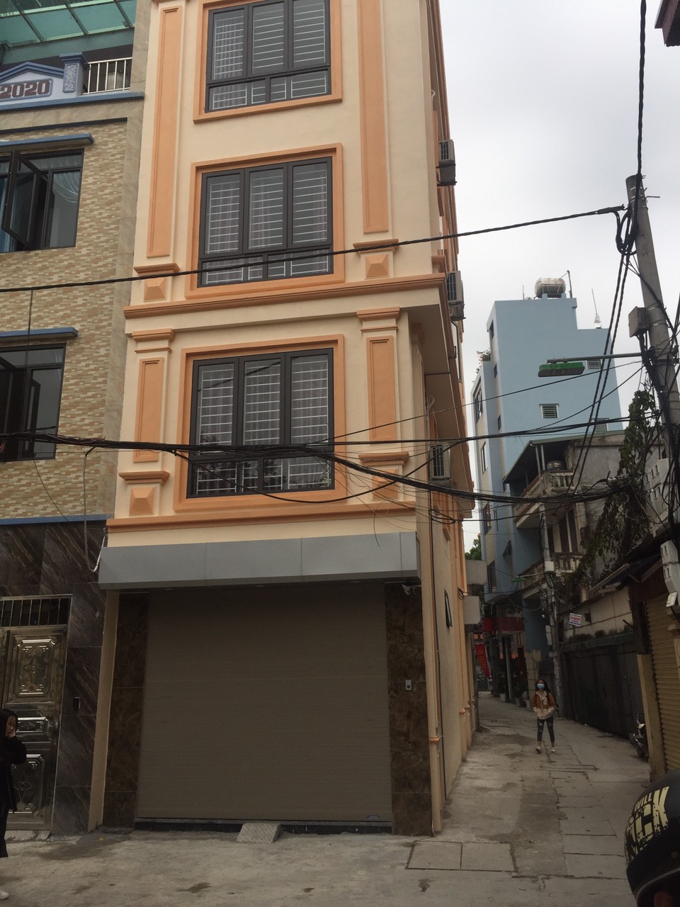 Bán Nhà Phố Văn Hội, Đức Thắng, Dt 35m2, Bãi Gửi Xe Ô Tô Cạnh Nhà, 3 Mặt Thoáng, Giá 3.5 Tỷ