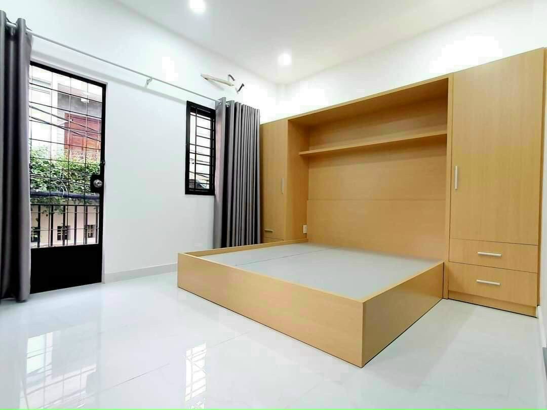 Nhà đẹp, Nguyễn Văn Nghi, 4 x 12m, 48m2, chỉ 4.8 tỷ, hẻm xe hơi