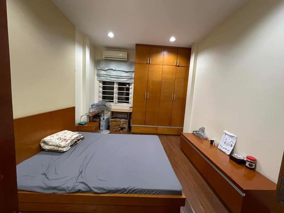 Siêu phẩm đống đa phân lô, gara, ô tô tránh - vỉa hè - sát phố - thoáng trước sau 50m2 giá 12.5 tỷ