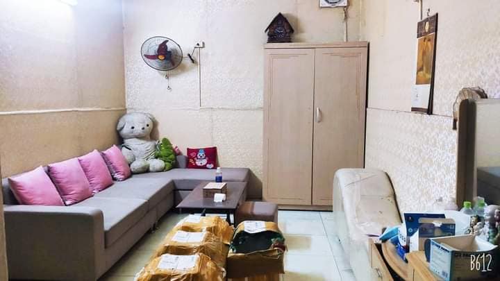 Hàng Hiếm Vị Trí Siêu Đẹp Mặt Ngõ Lò Đúc DT 48 x 4tầng, mt 5.6m2 giá 5.4 Tỷ