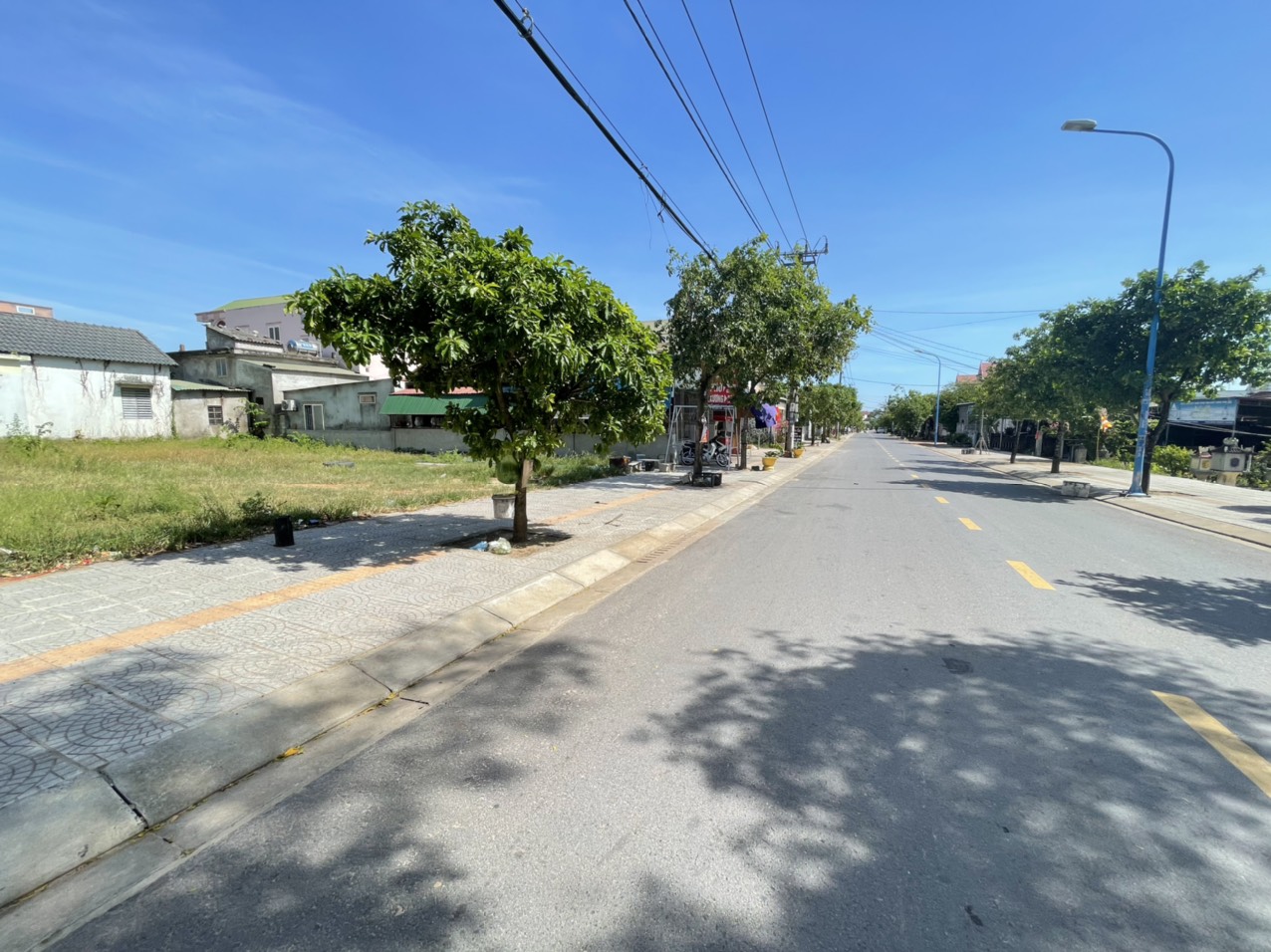 CẦN TIỀN BÁN NHANH 3 LÔ MT NGUYỄN CHÍ THANH, GIÁ FO